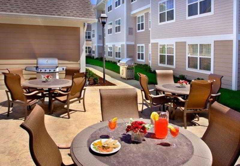 Residence Inn Mt. Laurel At Bishop'S Gate Маунт Лорел Екстериор снимка
