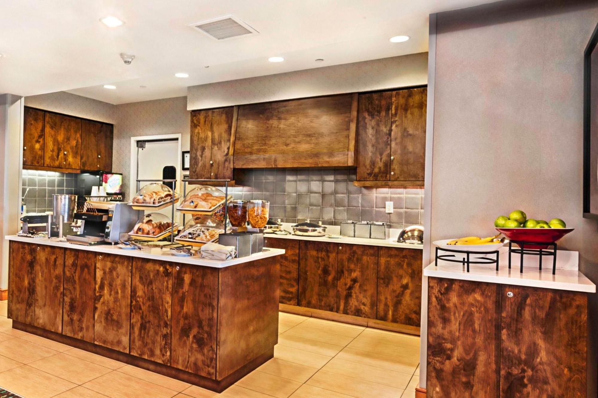 Residence Inn Mt. Laurel At Bishop'S Gate Маунт Лорел Екстериор снимка