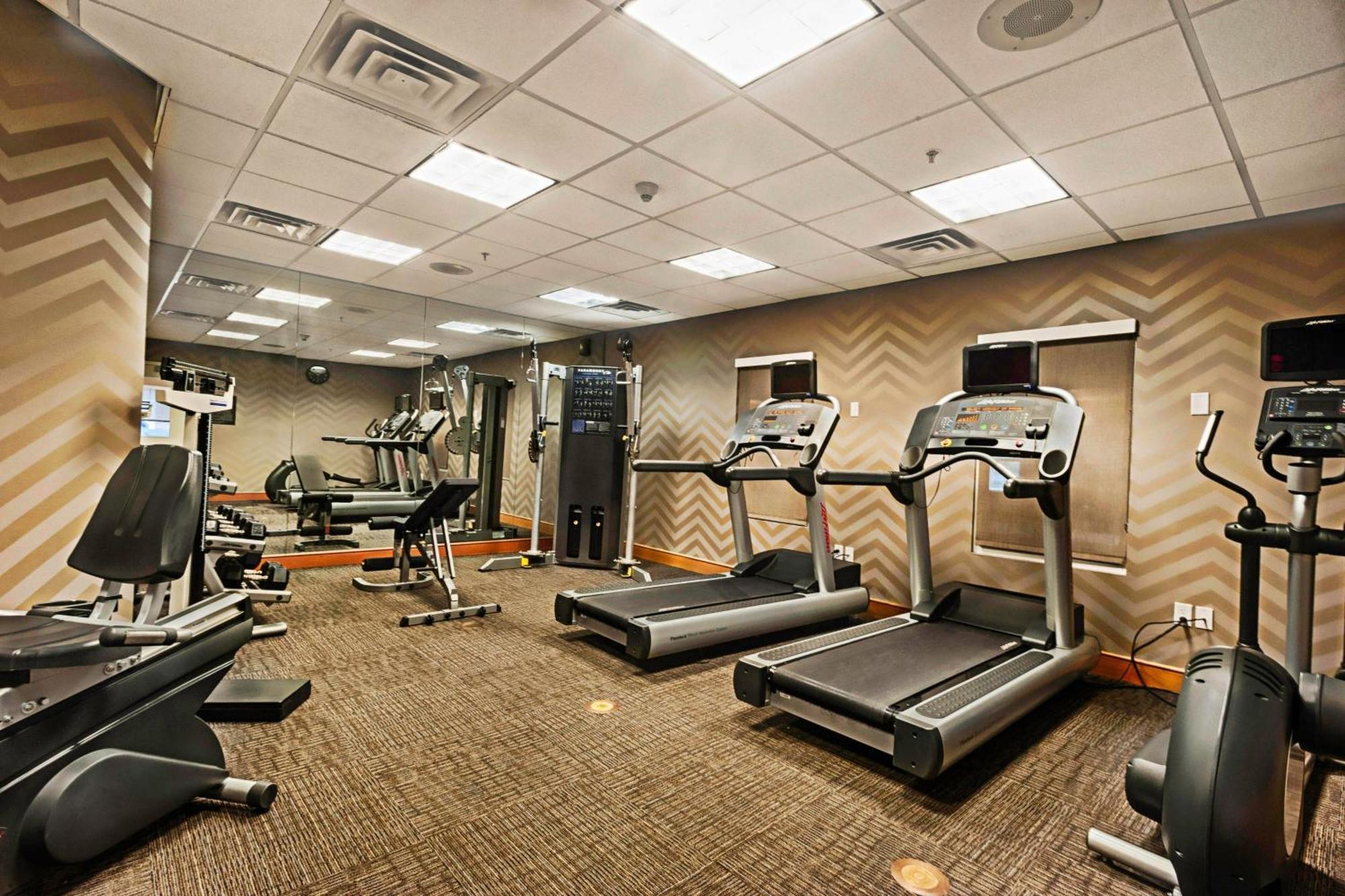 Residence Inn Mt. Laurel At Bishop'S Gate Маунт Лорел Екстериор снимка