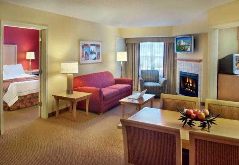 Residence Inn Mt. Laurel At Bishop'S Gate Маунт Лорел Стая снимка